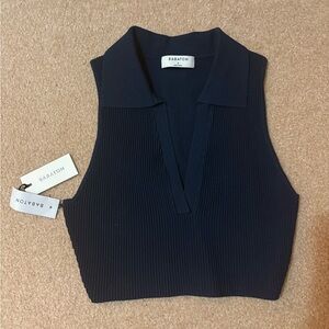 Babaton Navy Ribbed V‑Neck Sleeveless Polo Tank